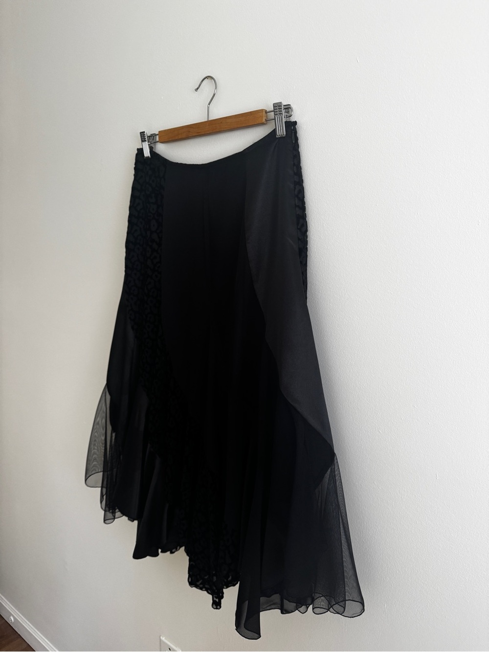 Asymmetrical Black Layered Midi Skirt - Women's - Picture 4 of 9